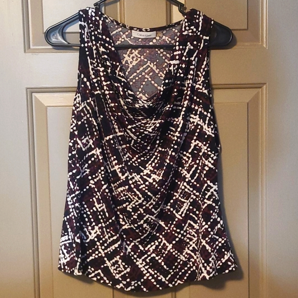 Calvin Kline drape neck shirt large